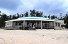 水納港旅客ターミナル