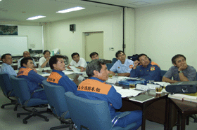 �O���[�v�C���^�r���[�̕��i