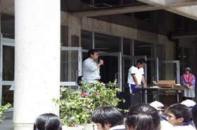 �e�q�N���[�������̕��i