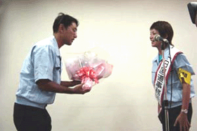 �u���H�ӂꂠ�����ԁv��u���̓��v��PR�̕��i