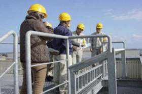 ���ꌩ�w��̕��i