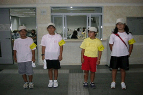 ����̌����H�p�g���[���̕��i