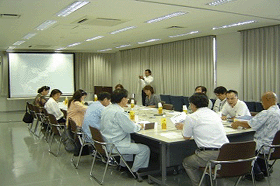 �O���[�v�C���^�r���[�̕��i