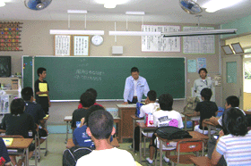 �J��̗l�q