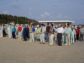 ��ƊJ�n���i���[���`�j�̕��i