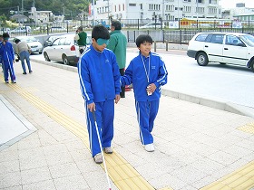 �A�C�}�X�N�̌�