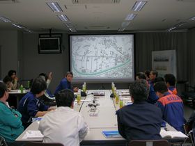 �O���[�v�C���^�r���[�̕��i