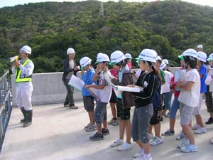 ��k���ˋ��̐����𕷂��܂���