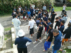 ���[���w�Z5�N���u�W���ʐ^�v