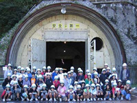 �N���b�N����Ƒ傫���Ȃ�܂��B