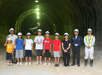 �N���b�N����Ƒ傫���Ȃ�܂��B