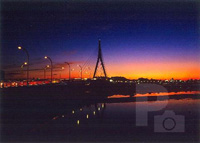 �N���b�N����Ƒ傫���Ȃ�܂��B