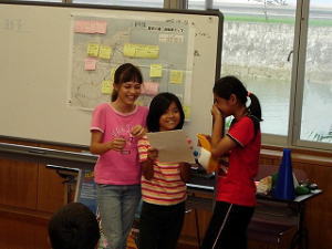 �q�����������\����l�q