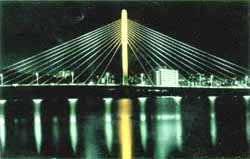 ���C�g�A�b�v�Ɩ��i�Ƃ�ݑ勴�j