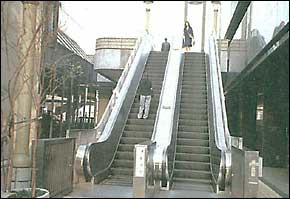 ����14��JR�ю����w�O